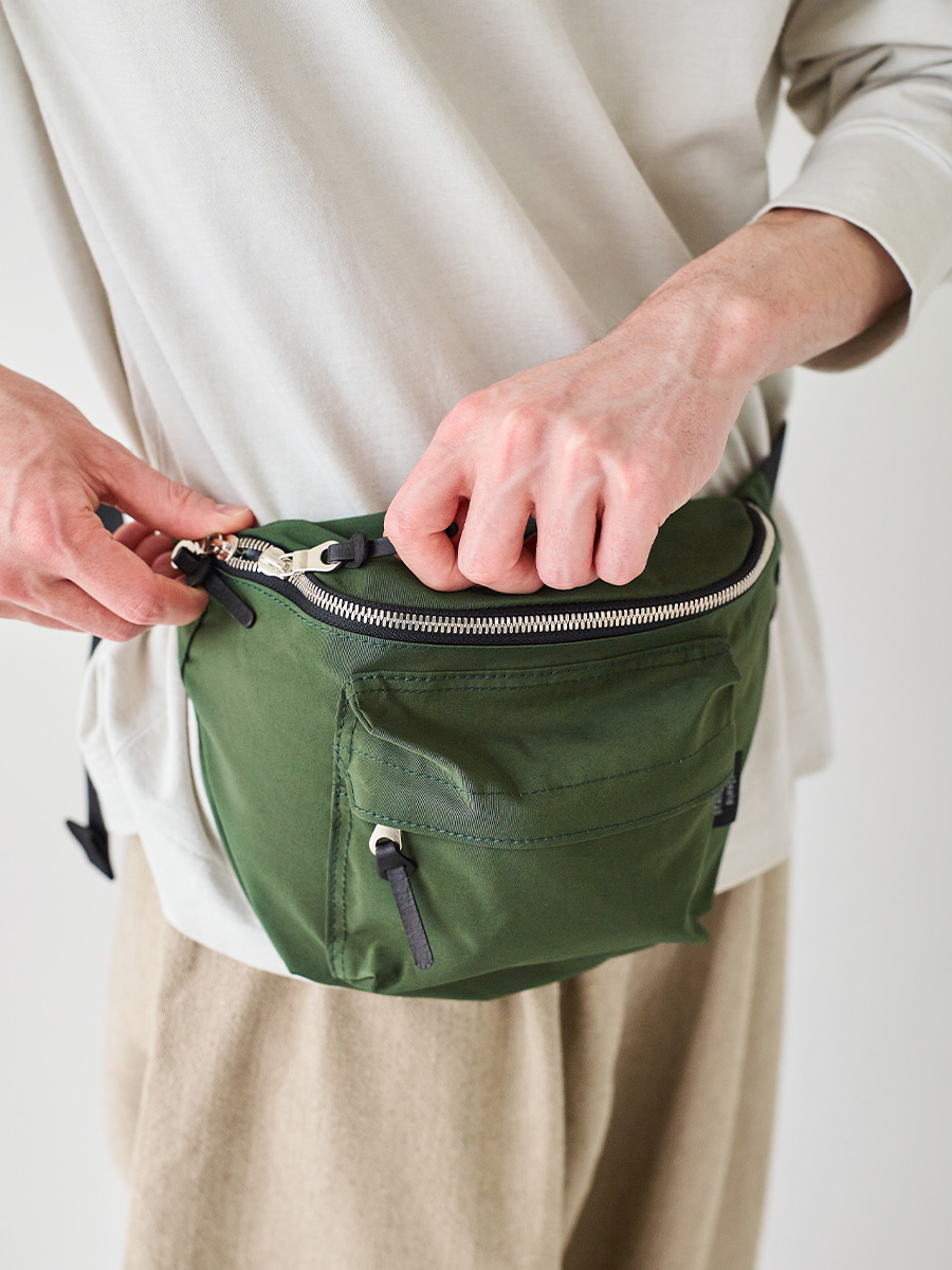 bumbag02